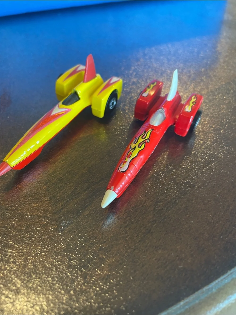 2 Vintage Hot Wheels Land Speed Jet Rocket Cars 1979, RedFlames- X8 yellow/red
